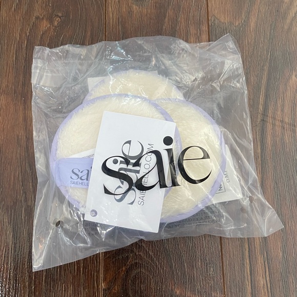 Saie reusable face cleansing pads - set of 3 nwt - Picture 3 of 4